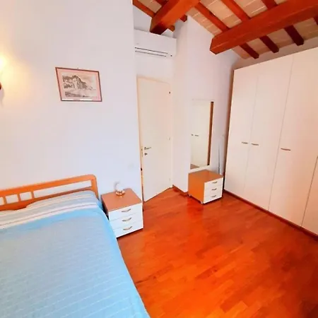 Trilo Albina, Cielo Terra In Centro A Casa vacanze Numana